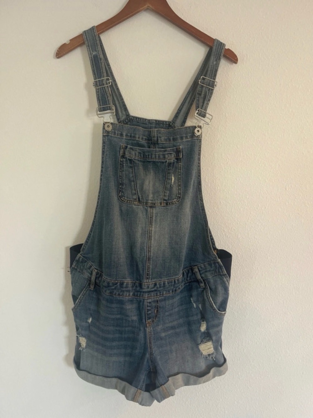 Boutique Maternity Denim Overalls Shorts SIZE LARGE